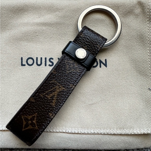 Authentic Louis Vuitton LV Dragonne Monogram Macassar Cles Key Holder Keychain - Picture 7 of 13